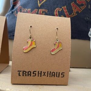 Vintage 1988 AGB Inc Retro style
Enamel Sneaker Earrings